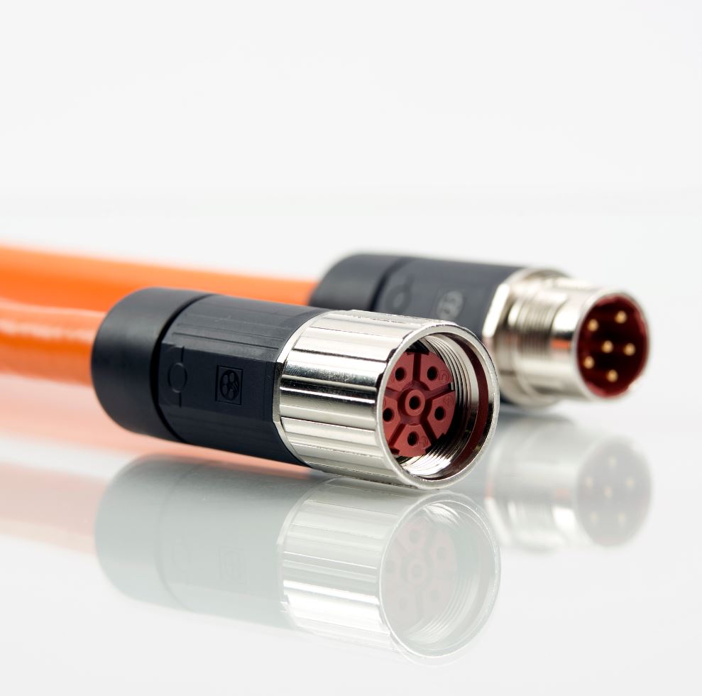 Servo assemblies