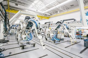 Robotik Bild 1 Text Robotik Bild 1 Text